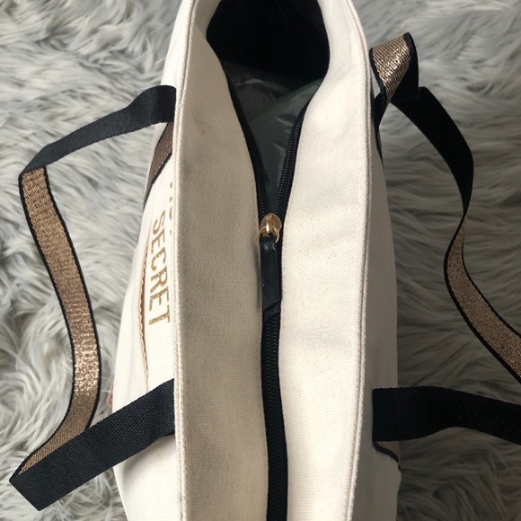 NWT Victoria's Secret Tote Bag - Picture 6 of 7